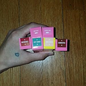 Jeffree Star Cosmetics Velour Lipsticks